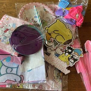 Hello Kitty Birthday Party Supplies Bundle